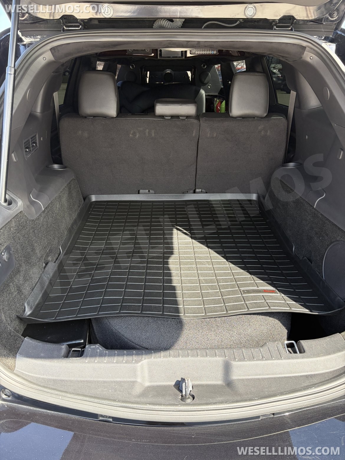 Limousine for Sale in Chicago, IL - Photo 32