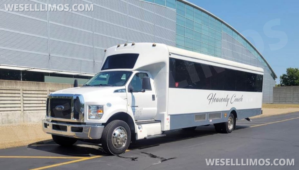 Shuttle Bus for Sale in Steubenville, OH - Main Photo