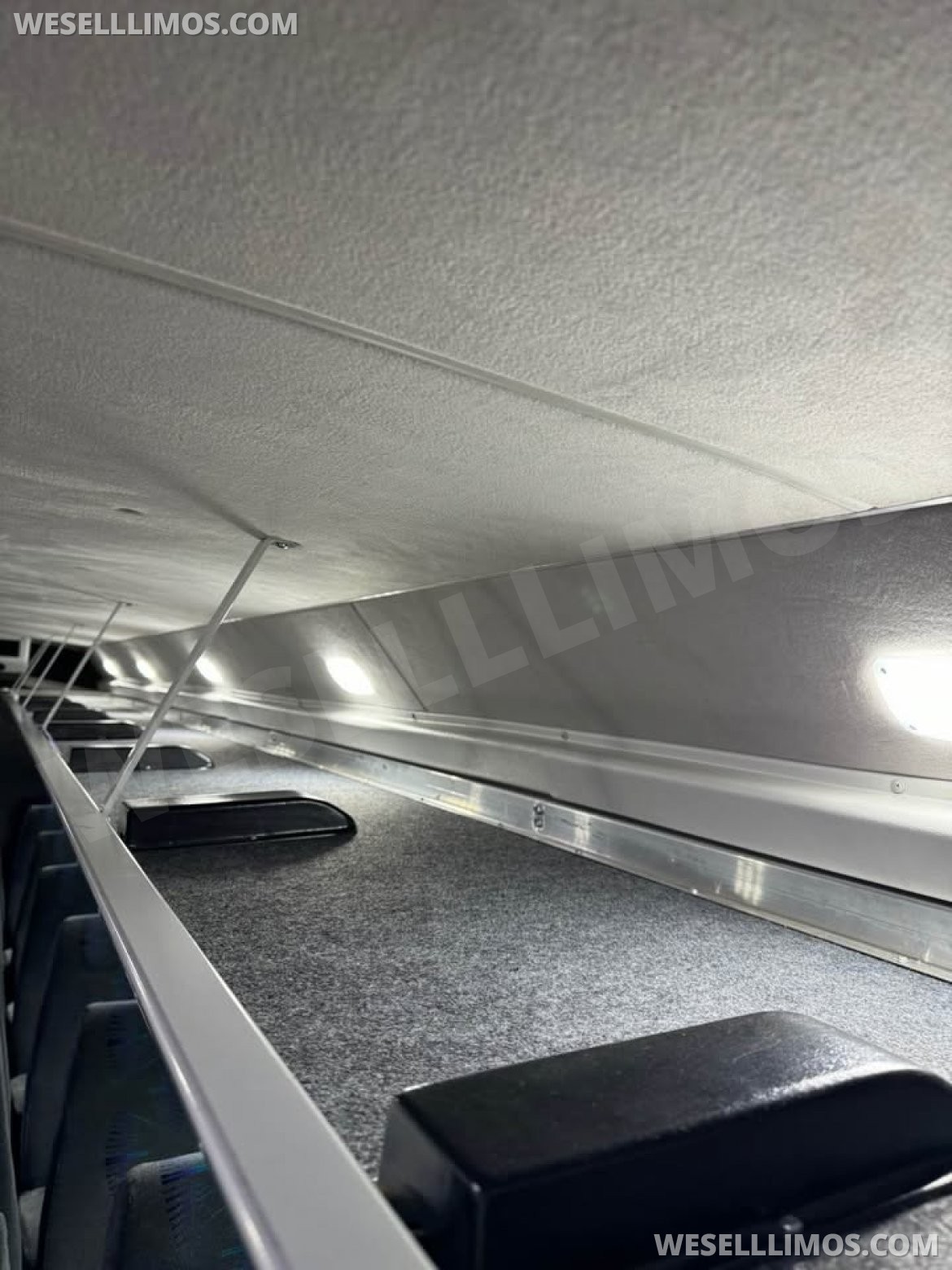 Shuttle Bus for Sale in Steubenville, OH - Photo 5
