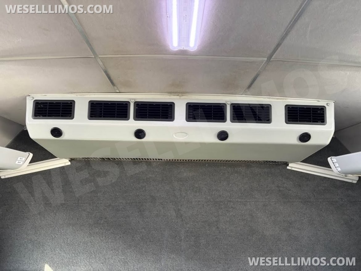 Shuttle Bus for Sale in Steubenville, OH - Photo 11