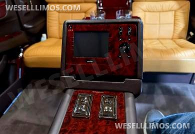 2017 Lexani Cadillac Escalade CEO/SUV - CEO SUV Mobile Office for Sale in Atlanta, GA - Photo 17