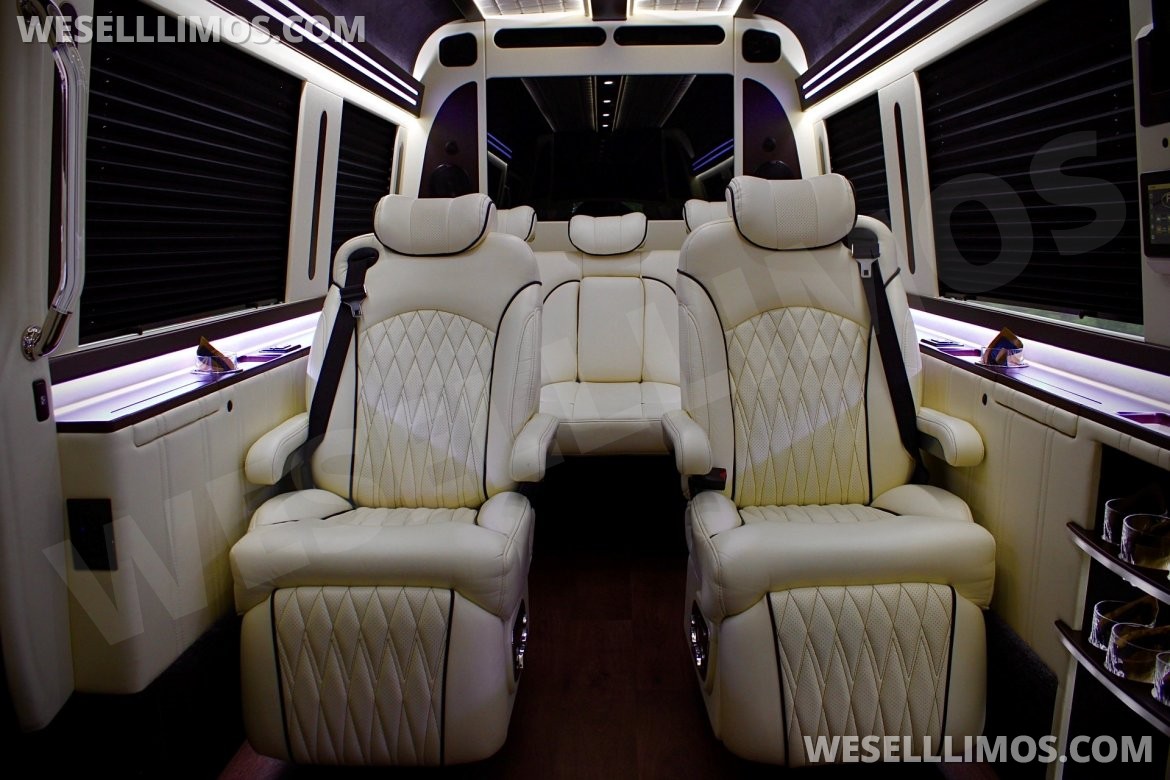 CEO SUV Mobile Office for Sale in SONOMA, CA - Photo 3