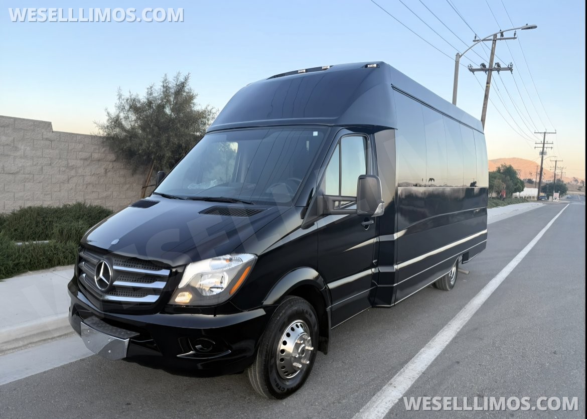 Sprinter for Sale in Riverside, CA - Main Photo