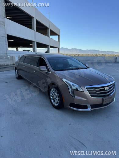 2018 Cadillac XTS Custom Royal Coach Builder 6 Passenger Limousine - Limousine for Sale in Las Vegas, NV - Photo 10