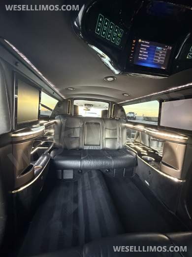 2018 Cadillac XTS Custom Royal Coach Builder 6 Passenger Limousine - Limousine for Sale in Las Vegas, NV - Photo 26