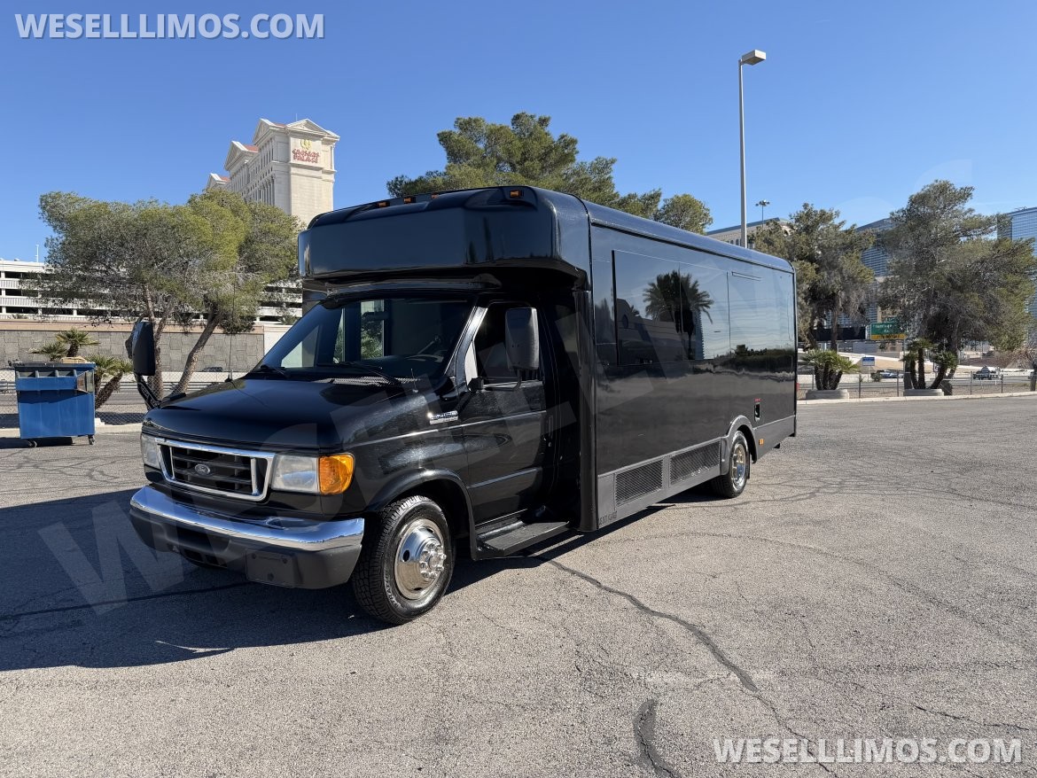 Limo Bus for Sale in Las Vegas, NV - Photo 5