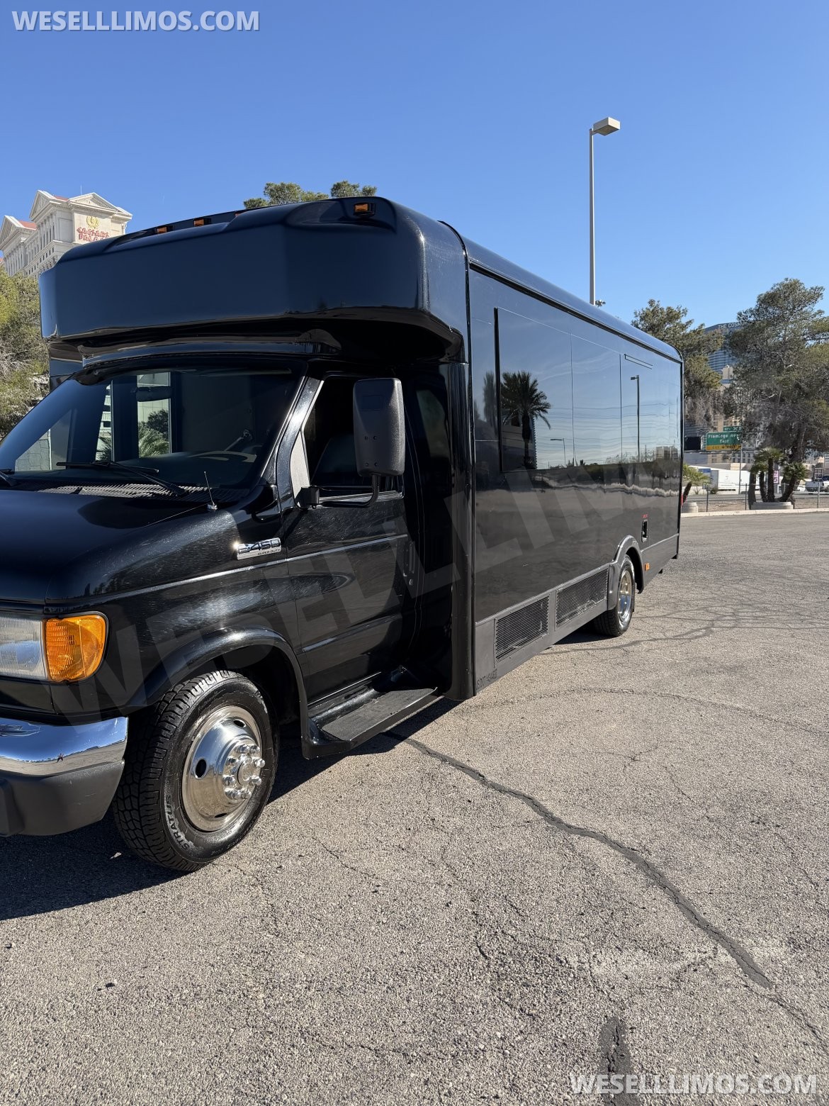 Limo Bus for Sale in Las Vegas, NV - Photo 13