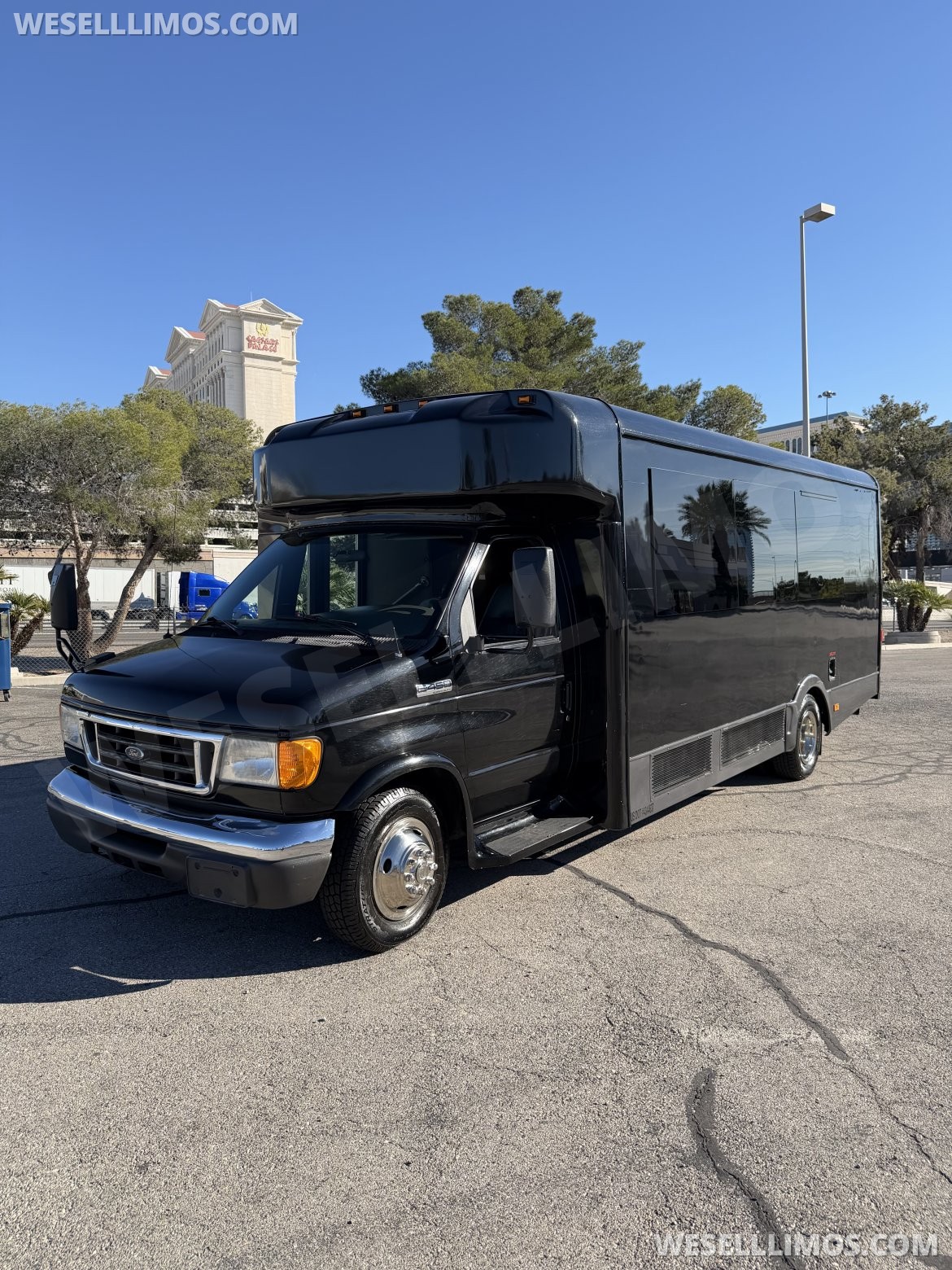 Limo Bus for Sale in Las Vegas, NV - Photo 11