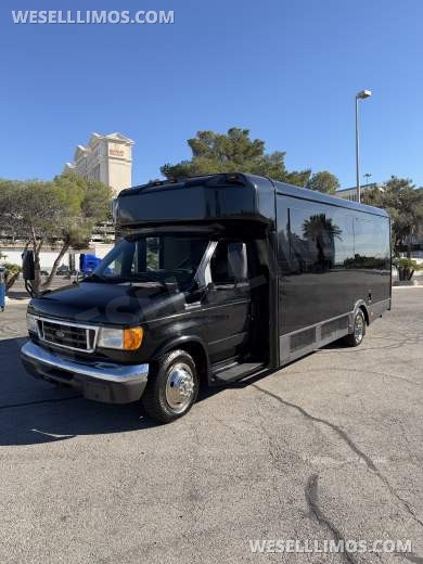 2006 Ford E-450 Custom Limo/Party Bus Diesel 23-25 Passenger - Limo Bus for Sale in Las Vegas, NV - Photo 11