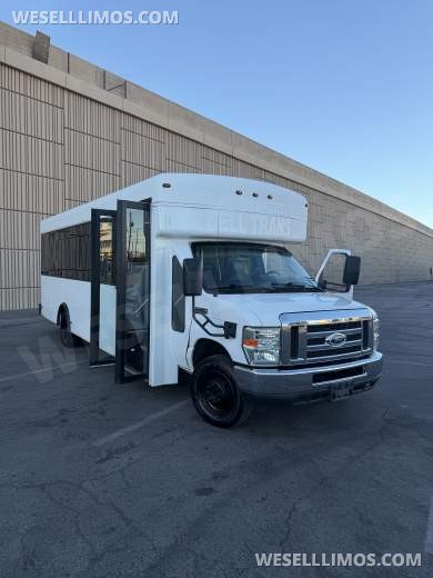 2017 Ford E-450 Executive Shuttle for Sale in Las Vegas, NV