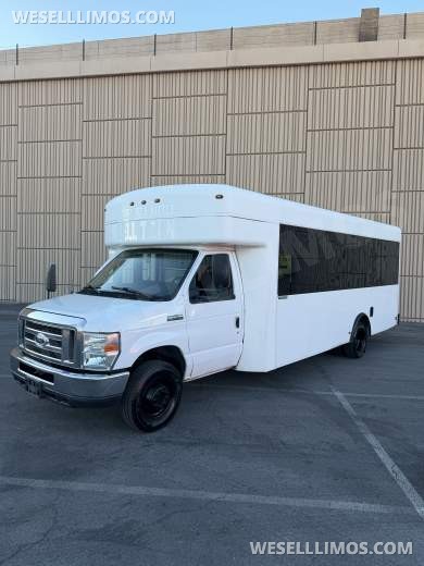 2017 Ford E-450 Winnebago Coach Builder 25 Passenger Shuttle Buses - Executive Shuttle for Sale in Las Vegas, NV - Photo 19