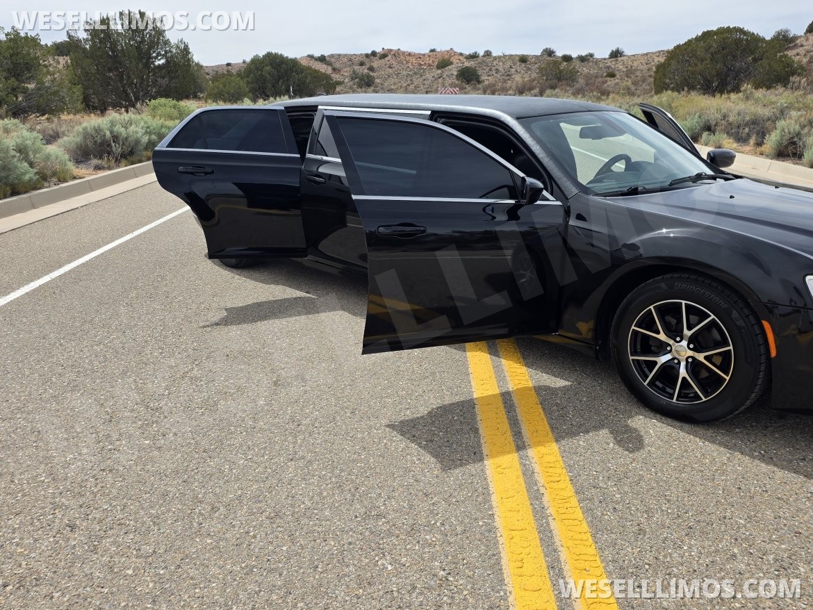 Limousine for Sale in Rio Rancho, NM - Photo 7