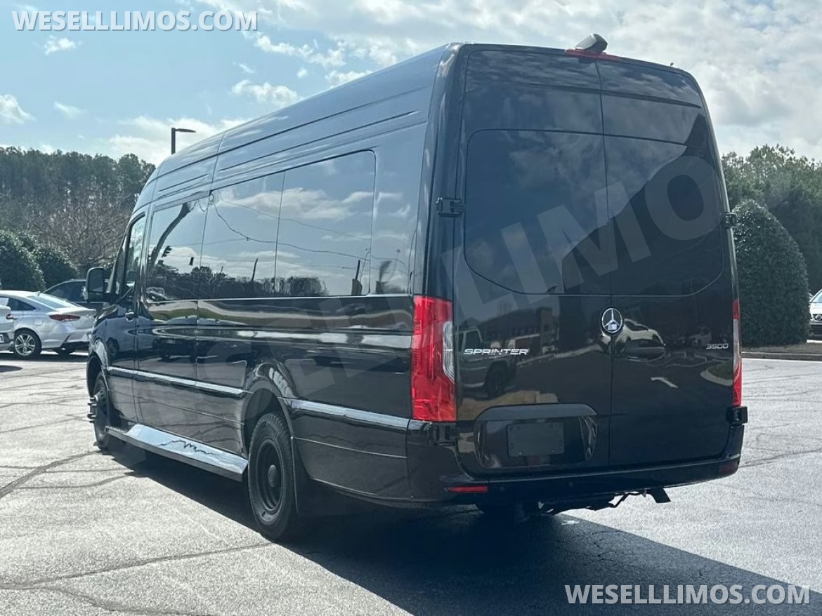 Executive Shuttle for Sale in Duluth, GA - Photo 30