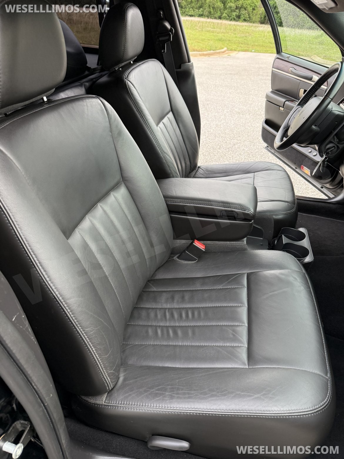 Limousine for Sale in Daphne, AL - Photo 10