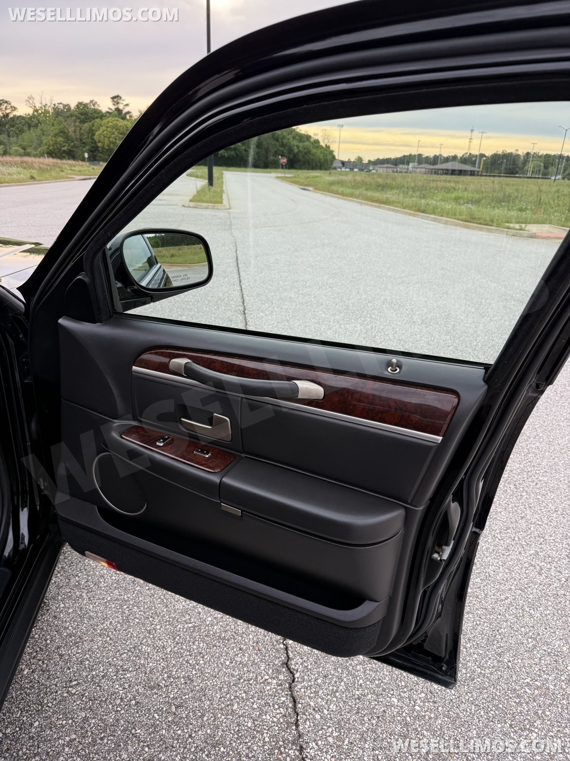Limousine for Sale in Daphne, AL - Photo 15