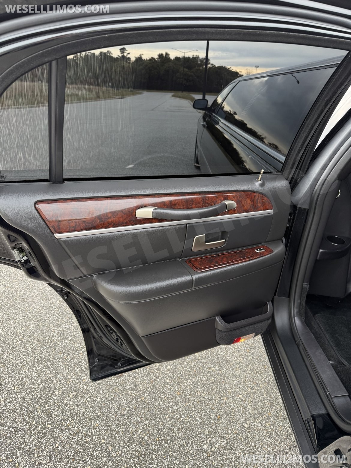 Limousine for Sale in Daphne, AL - Photo 19