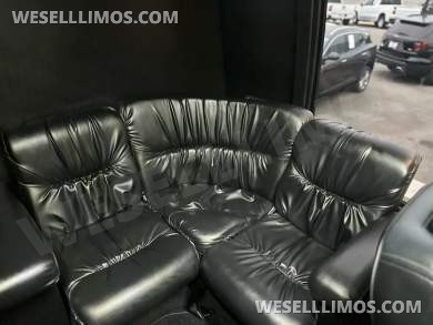 2011 Ford F-550 Krystal Koach Limo Bus - Limo Bus for Sale in Peru, IL - Photo 6