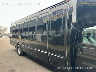 2011 Ford F-550 Krystal Koach Limo Bus - Limo Bus for Sale in Peru, IL - Photo 13
