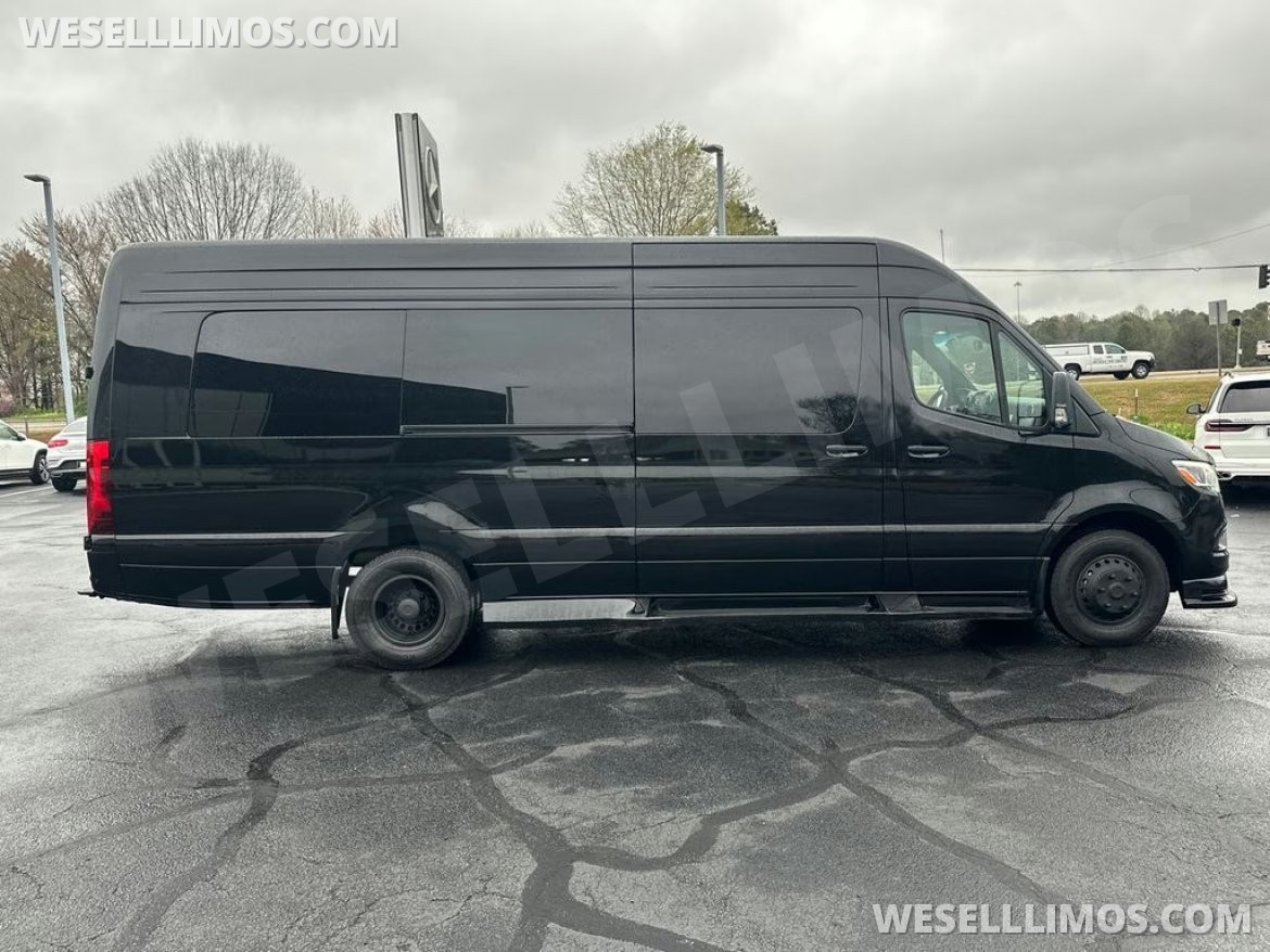 Executive Shuttle for Sale in Duluth, GA - Photo 24