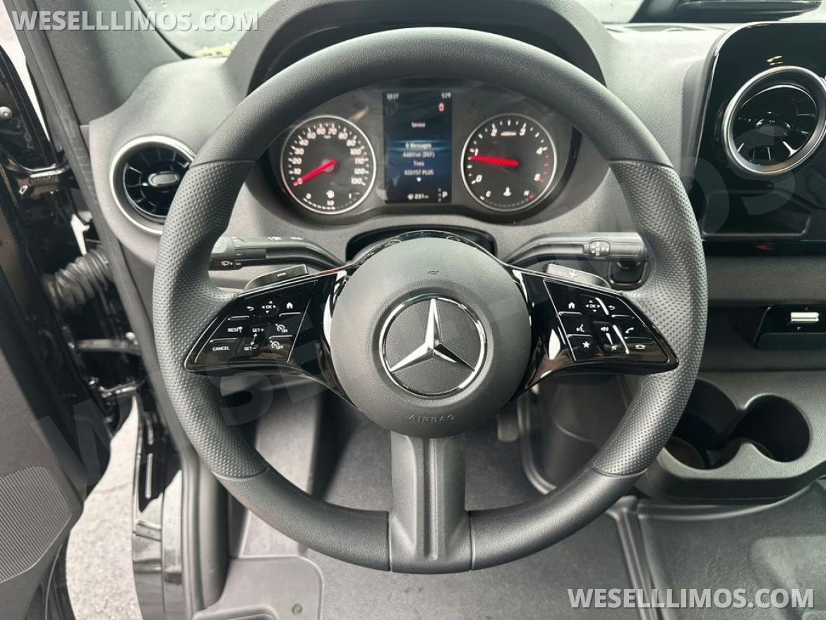 Executive Shuttle for Sale in Duluth, GA - Photo 31