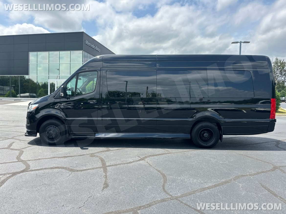 Executive Shuttle for Sale in Duluth, GA - Photo 10