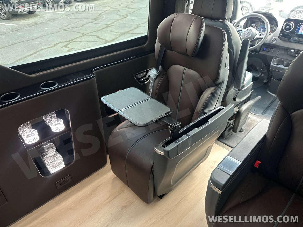 Executive Shuttle for Sale in Duluth, GA - Photo 19