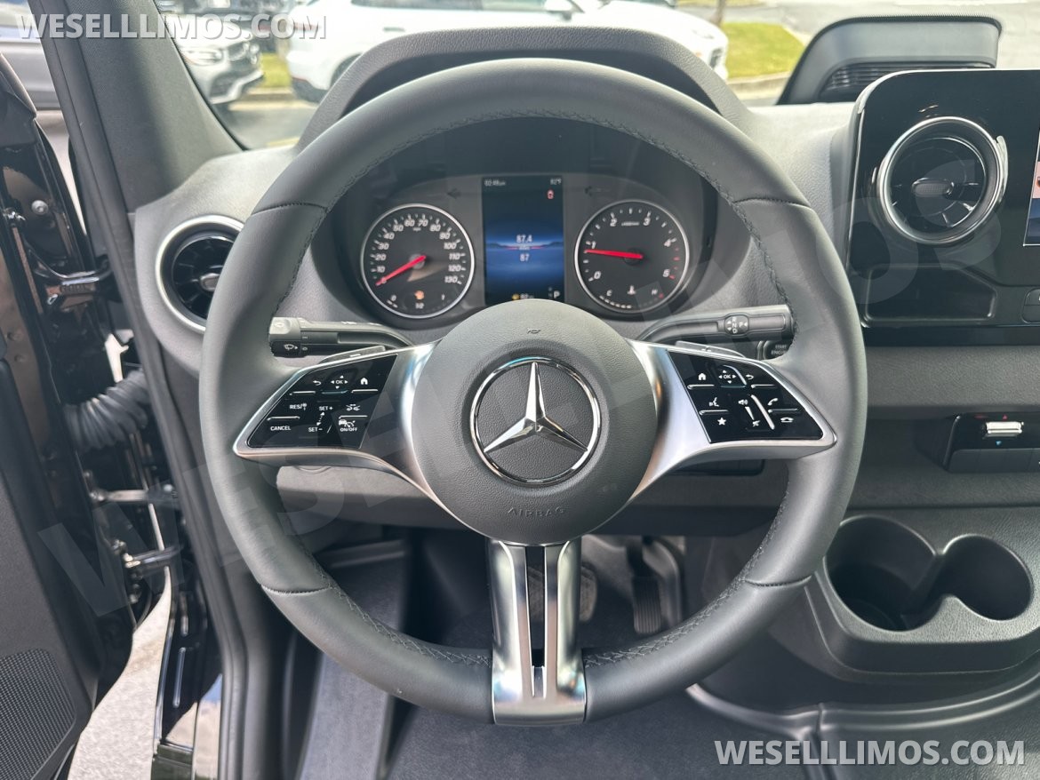 Executive Shuttle for Sale in Duluth, GA - Photo 31