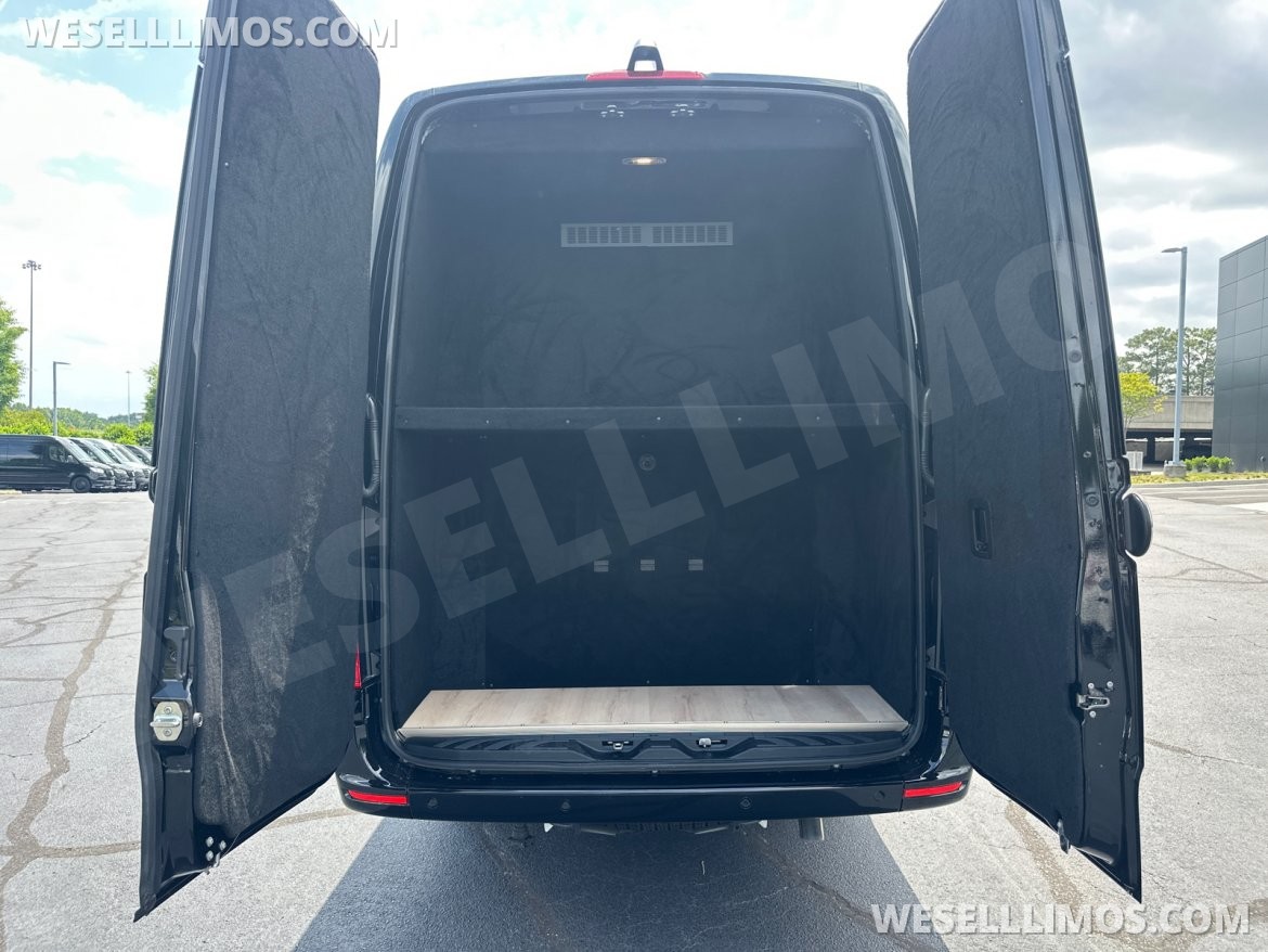 Executive Shuttle for Sale in Duluth, GA - Photo 40