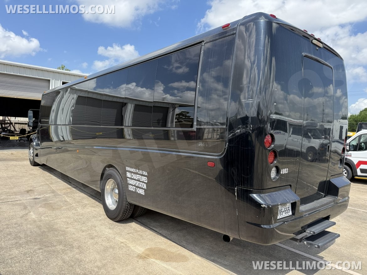 Executive Shuttle for Sale in Houston, TX - Photo 4