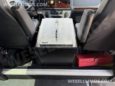 2019 Grech Motors Freightliner M2 GM40 Executive Shuttle - Executive Shuttle for Sale in Houston, TX - Photo 10
