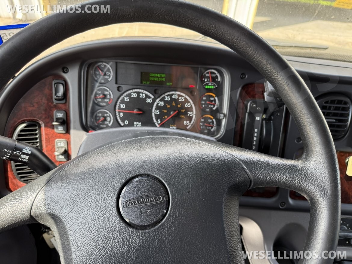 Executive Shuttle for Sale in Houston, TX - Photo 11