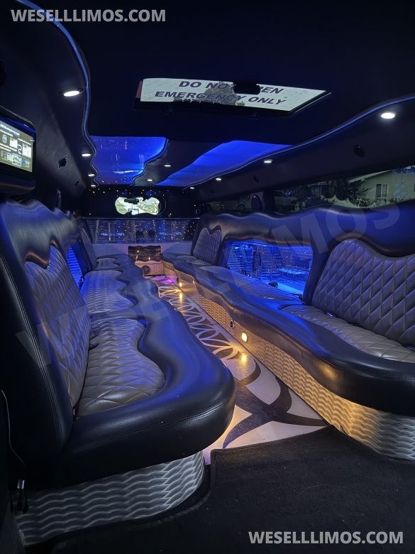 2005 Hummer H-2 Limousine for Sale in Granada Hills, CA - Photo 2