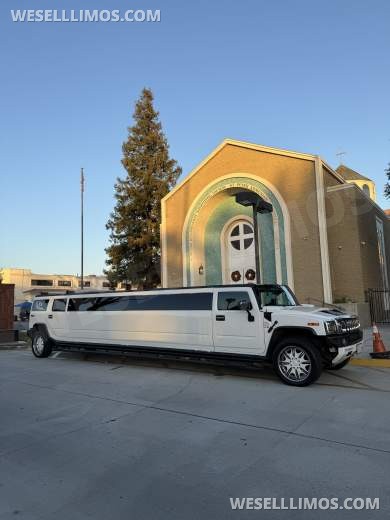 2005 Hummer H-2 Limousine - Limousine for Sale in Granada Hills, CA - Photo 9