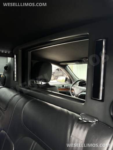 2018 Lincoln MKT Limousine - Limousine for Sale in Elkhart, IN - Photo 9