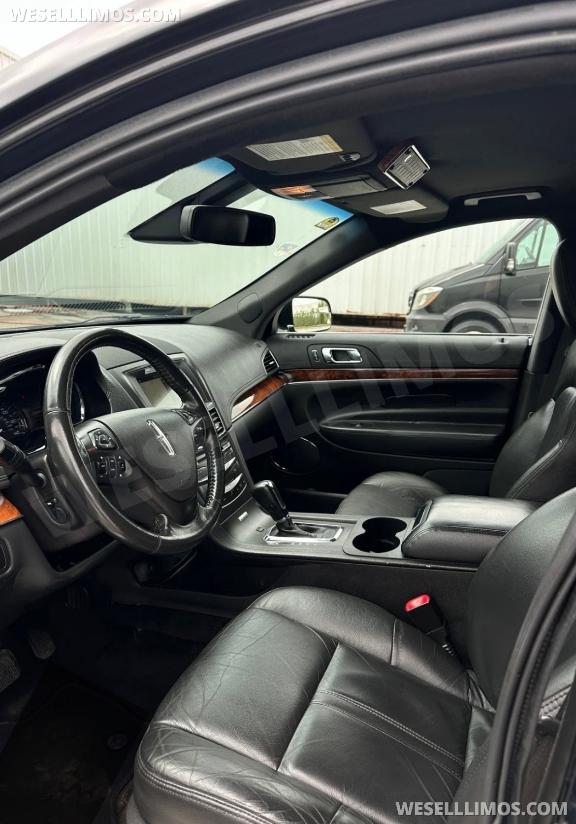 Limousine for Sale in Elkhart, IN - Photo 10
