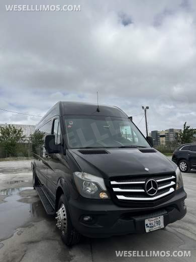 2017 Mercedes-Benz Sprinter 3500 Sprinter for Sale in Elkhart, IN