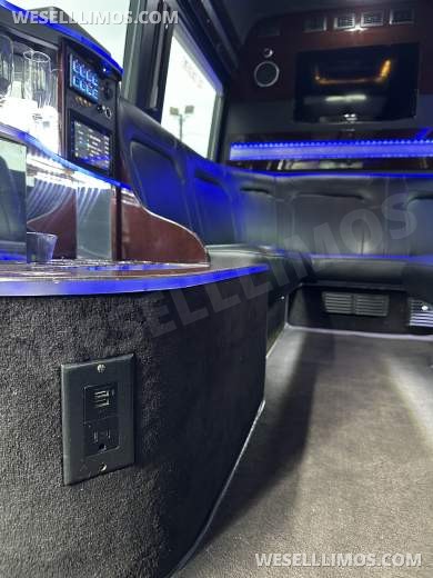2017 Mercedes-Benz Sprinter Limo - Sprinter for Sale in Elkhart, IN - Photo 14