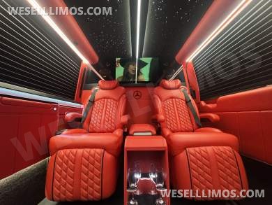 2025 Mercedes-Benz 144 CEO Low Roof Sprinter for Sale in Springfield, MO