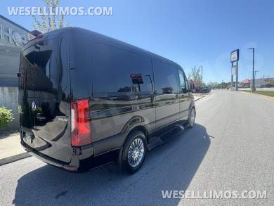 2025 First Class Customs, Inc. Mercedes-Benz 144 CEO Sprinter - Sprinter for Sale in Springfield, MO - Photo 22