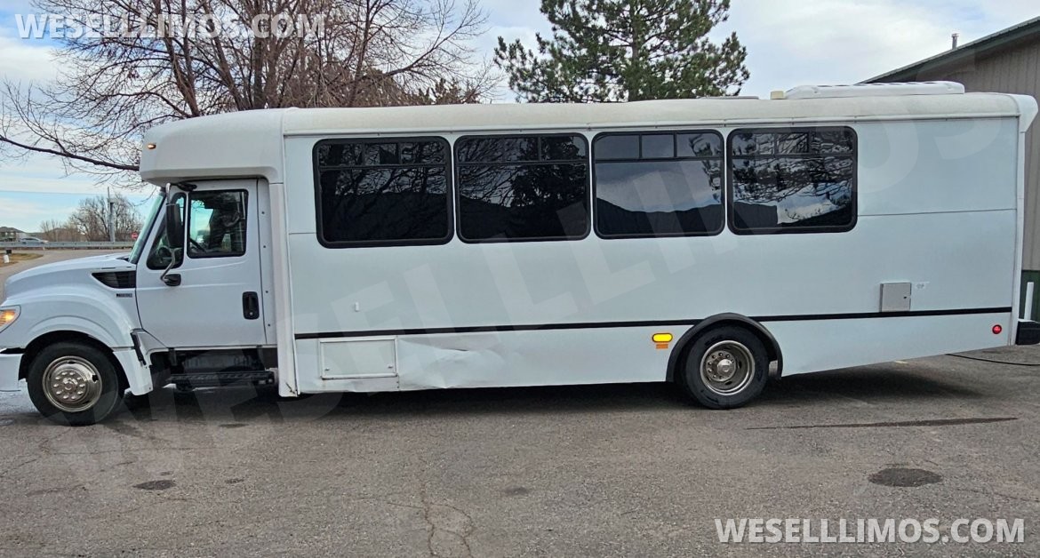 Limo Bus for Sale in Ft Collins, CO - Photo 14