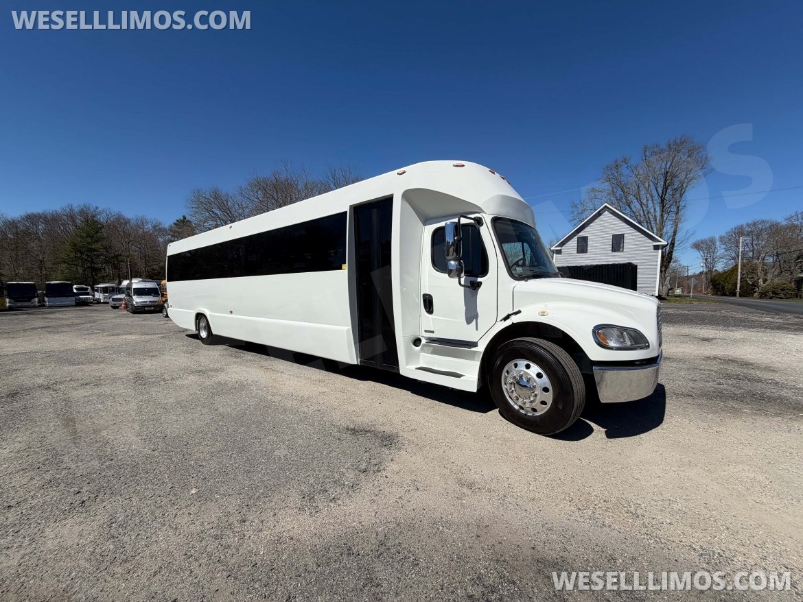 Executive Shuttle for Sale in Westport, MA - Main Photo