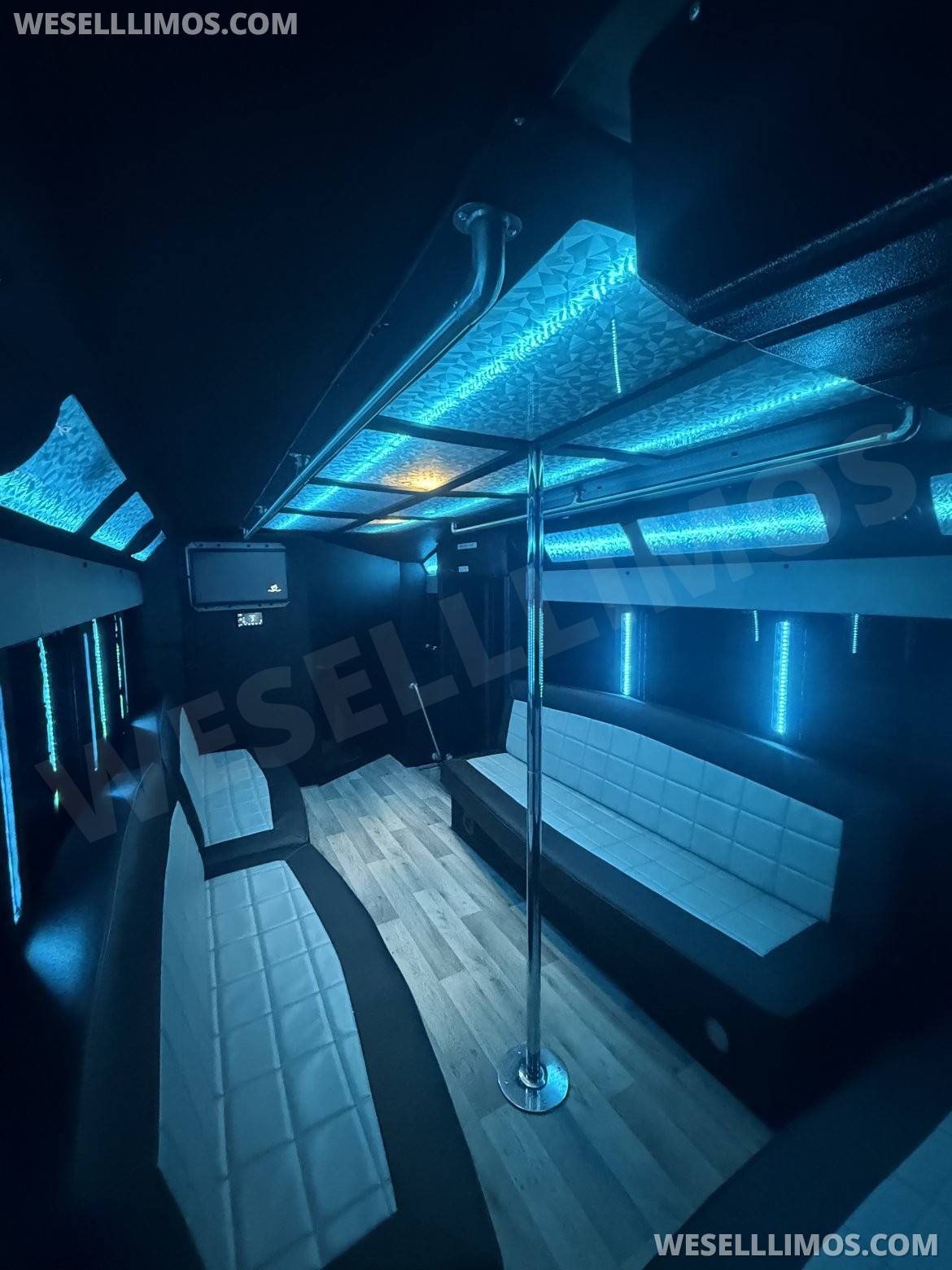 Limo Bus for Sale in houston, TX - Photo 11
