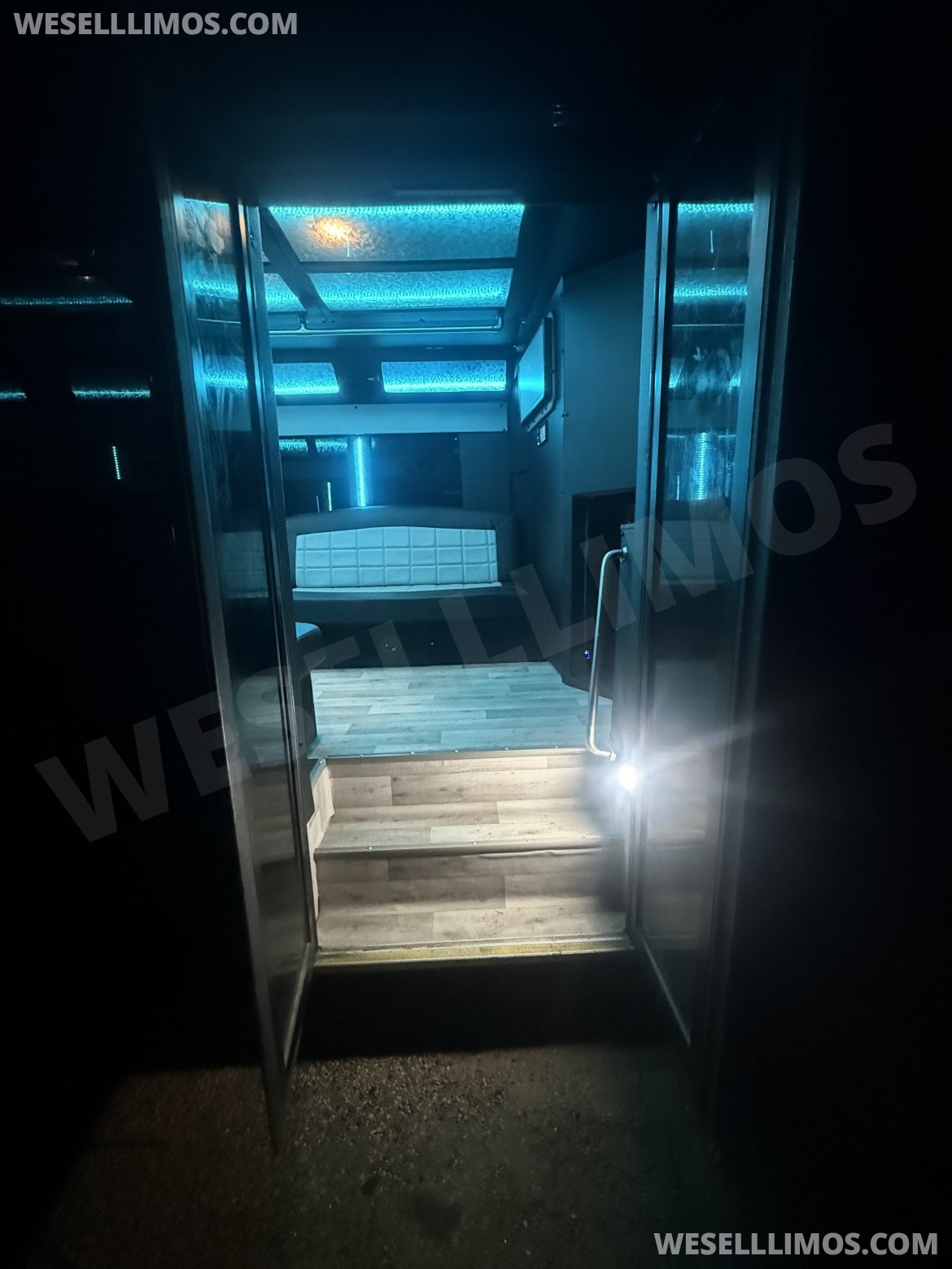 Limo Bus for Sale in houston, TX - Photo 16
