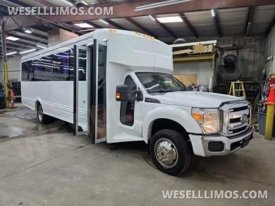 2012 LGE Ford F550 Limo Bus - Limo Bus for Sale in Erie, PA - Photo 10