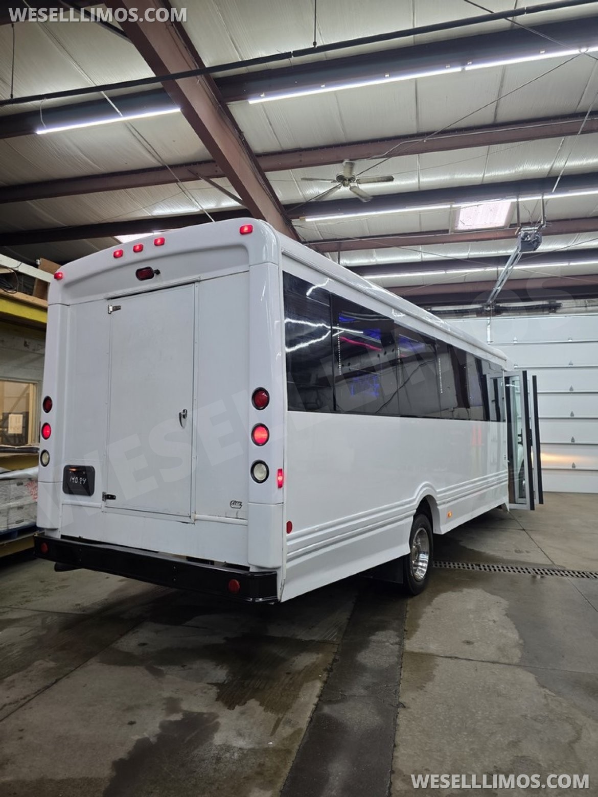 Limo Bus for Sale in Erie, PA - Photo 15
