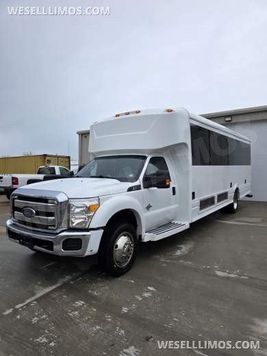 2012 LGE Ford F550 Limo Bus - Limo Bus for Sale in Erie, PA - Photo 21