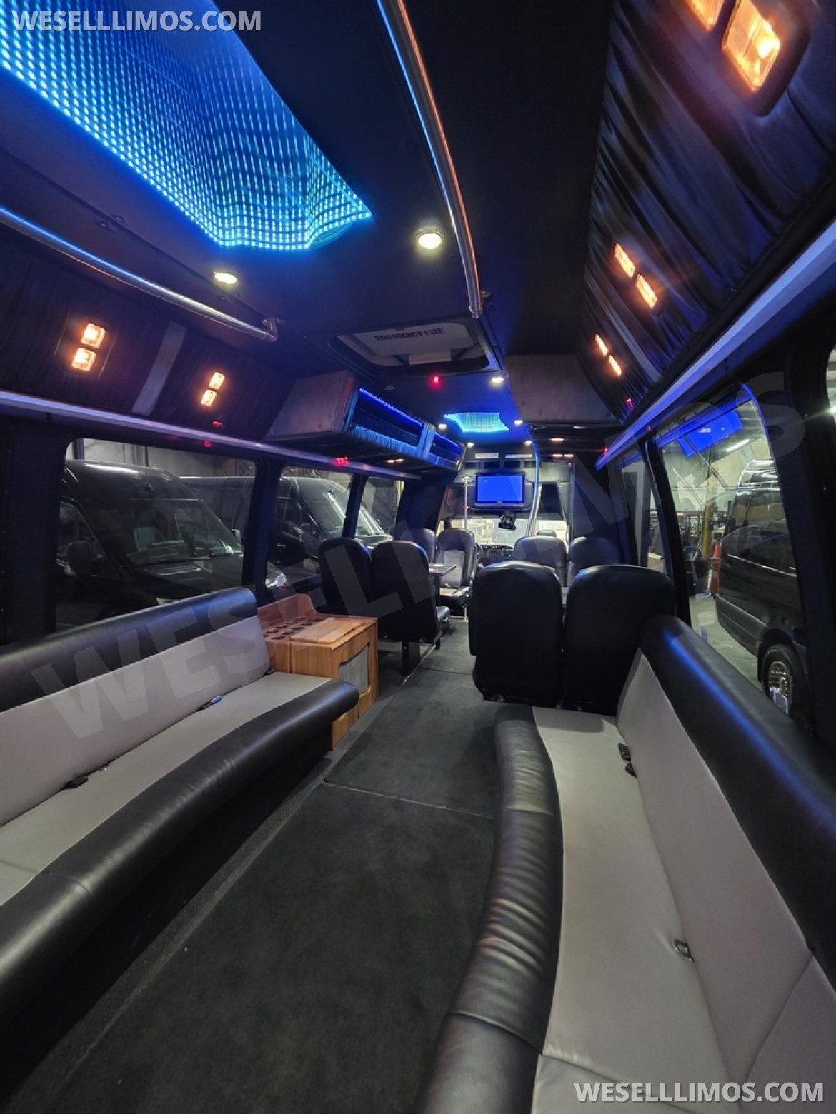 Limo Bus for Sale in Erie, PA - Photo 17