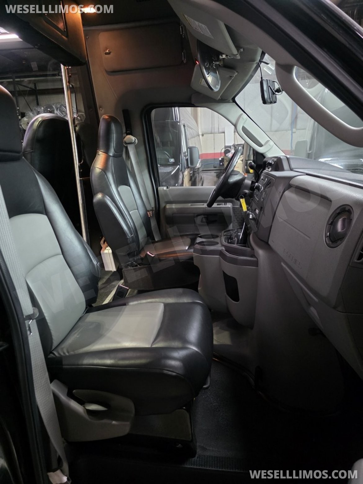 Limo Bus for Sale in Erie, PA - Photo 22
