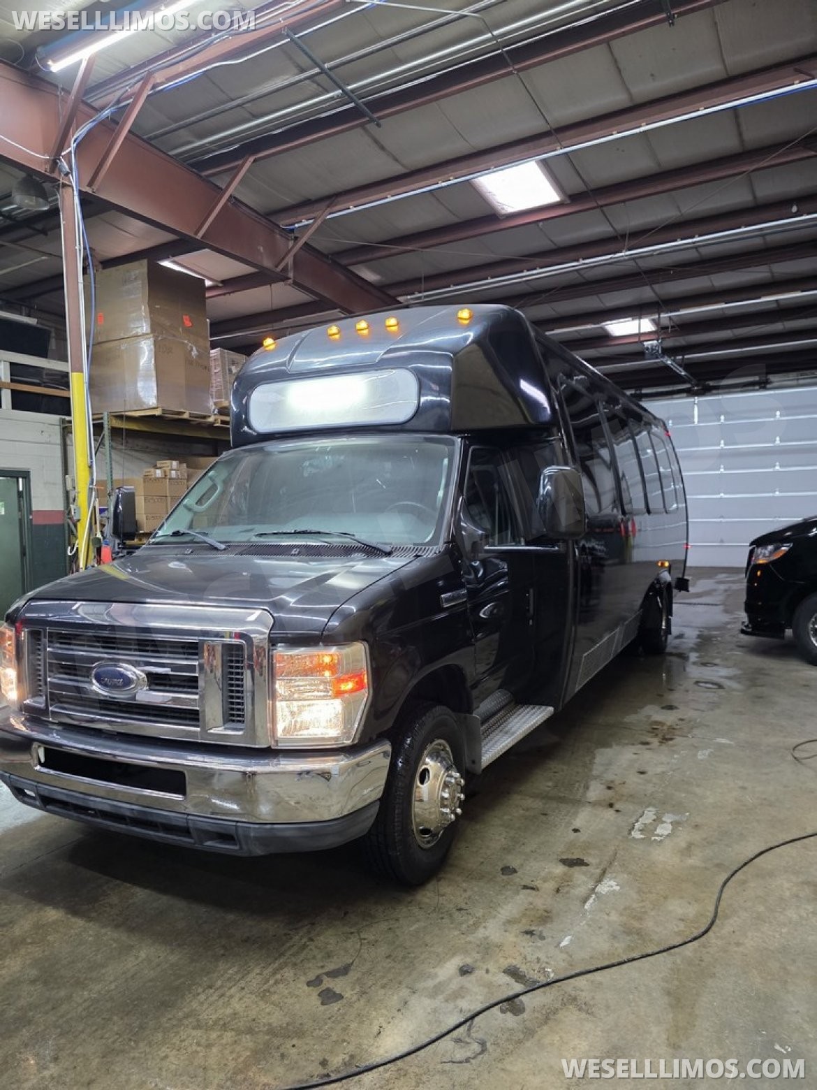 Limo Bus for Sale in Erie, PA - Photo 24