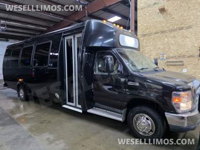 2011 Ameritrans Ford E450 Limo Bus - Limo Bus for Sale in Erie, PA - Photo 25